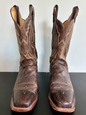 Justin Boots Genuine Leather Cowboy Boots Size 8.5 Made in USA Western